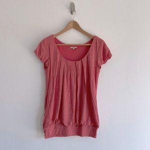 Bordeaux Anthropologie cap sleeve top in coral heather, size m